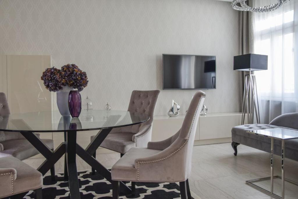 Jacuzzi Roofterrace Luxury Over The Opera Budapest Extérieur photo